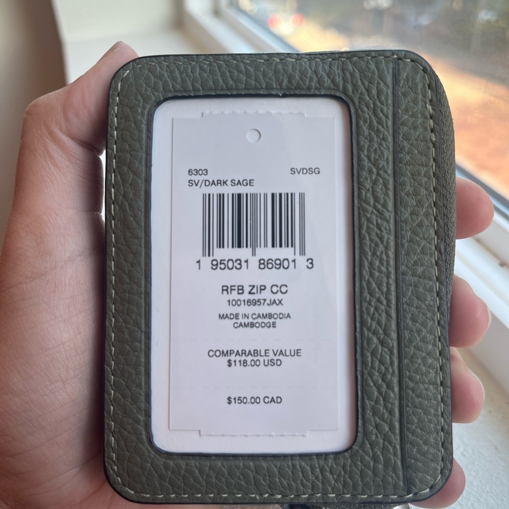 Coach Dark Sage Leather Card Holder - Picture 3 of 7